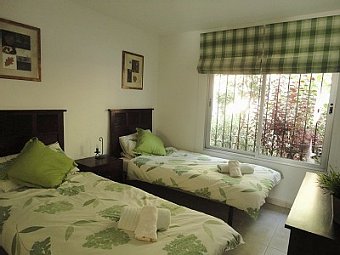 Twin bedroom at Miraflores Jardin "B" 