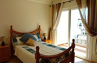Jasmin apartment at Miraflores 2 well furnished bedrooms with fitted wardrobes