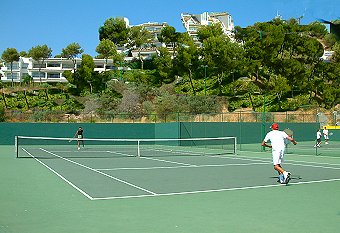 tennis at the Miraflores sports centre